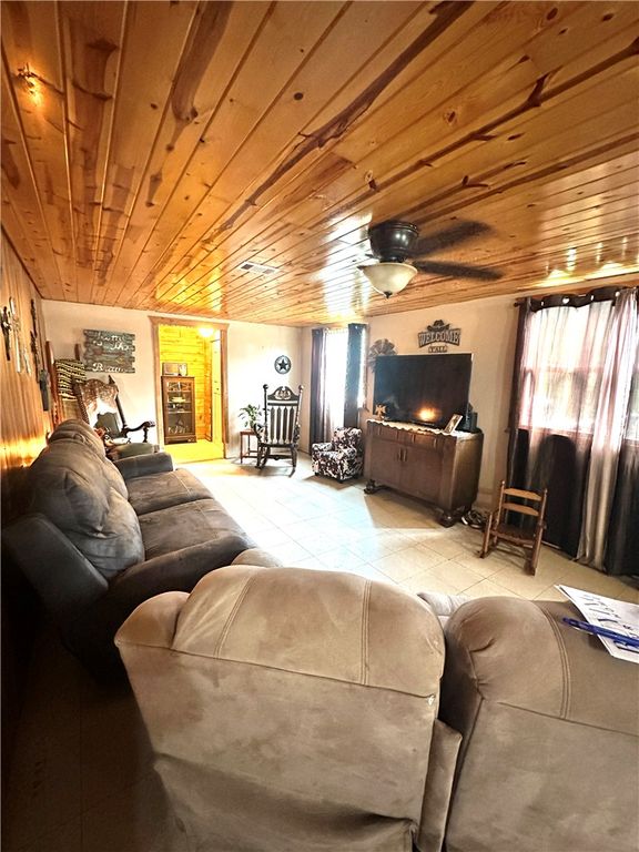 10682 Foxfire Drive, Plantersville, TX 77363 — photo 4