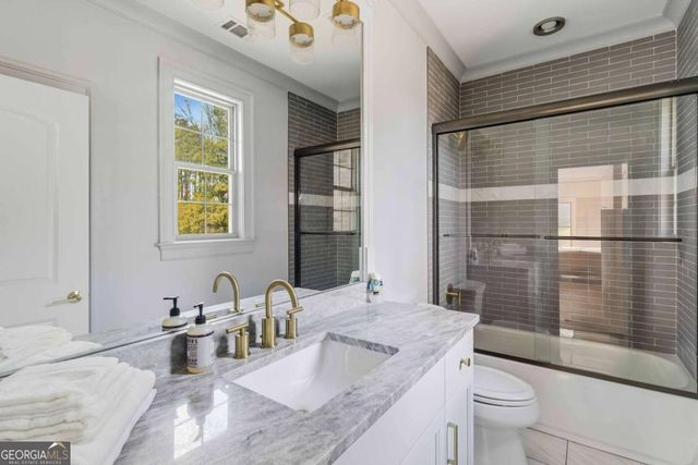 220 River Meadow Lane, Social Circle, GA 30025