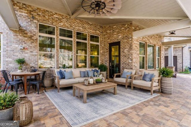 220 River Meadow Lane, Social Circle, GA 30025