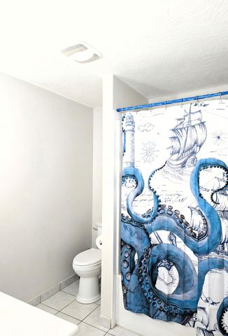 2541 S Brandon Avenue, Springfield, MO 65809