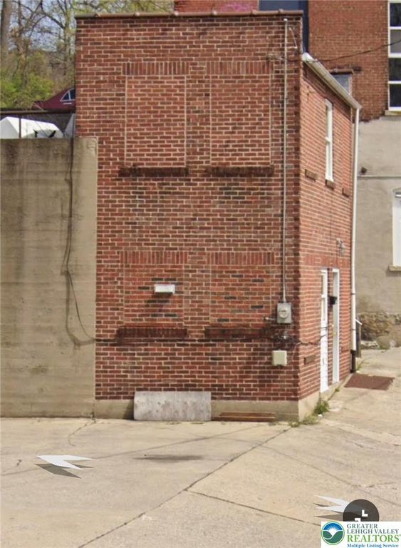 1215 Martin Luther King Drive, Allentown City, PA 18102