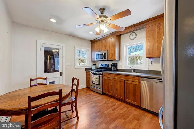 1726 BROOKS RD, Freeland, MD 21053