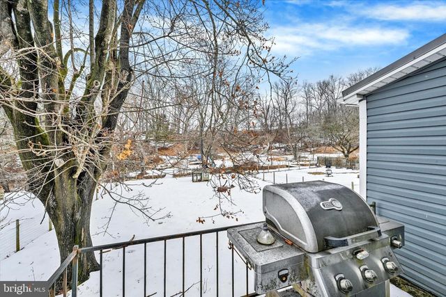 1726 BROOKS RD, Freeland, MD 21053