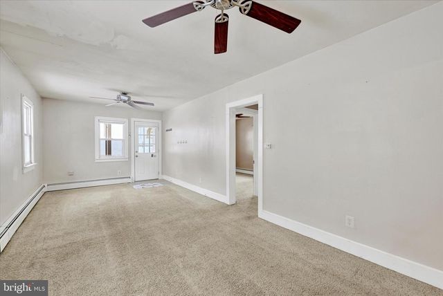 1726 BROOKS RD, Freeland, MD 21053