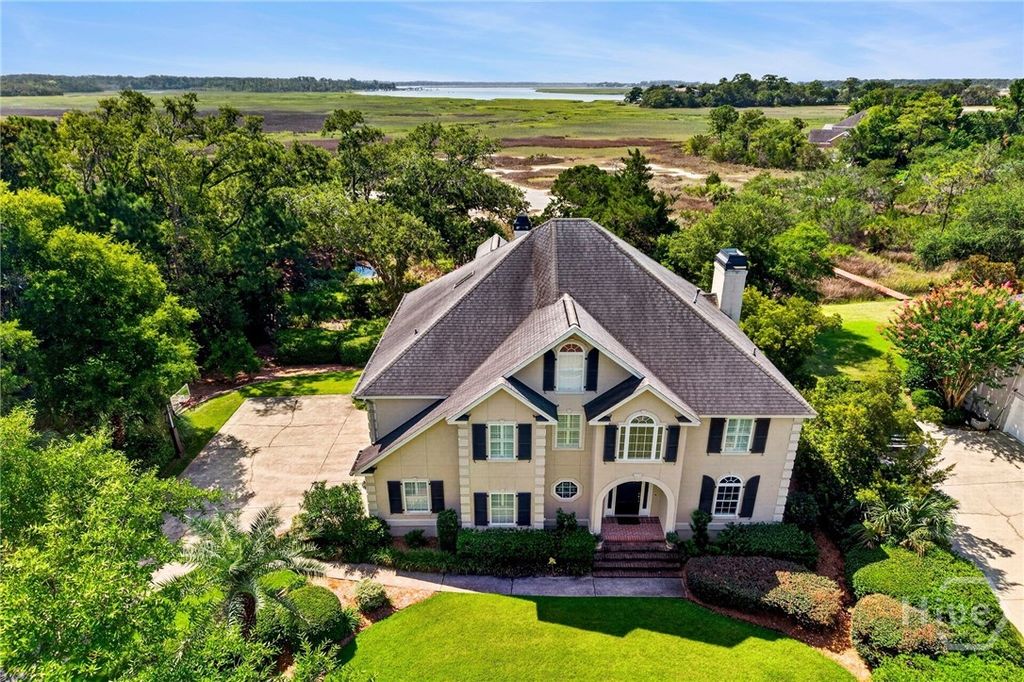 Image 4 of property listing at 237 Lyman Hall, Savannah, GA 31410