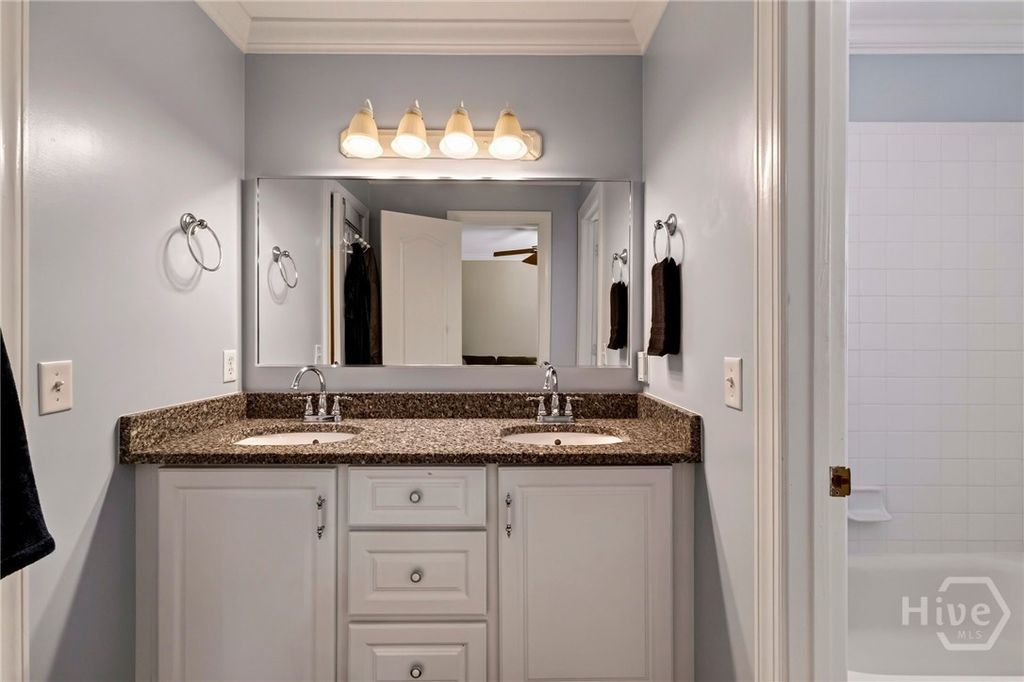 Image 40 of property listing at 237 Lyman Hall, Savannah, GA 31410