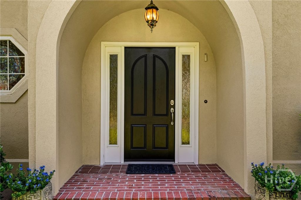 Image 8 of property listing at 237 Lyman Hall, Savannah, GA 31410