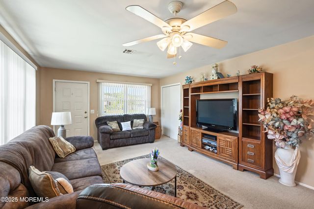 11 Bahamia Drive, Toms River, NJ 08757