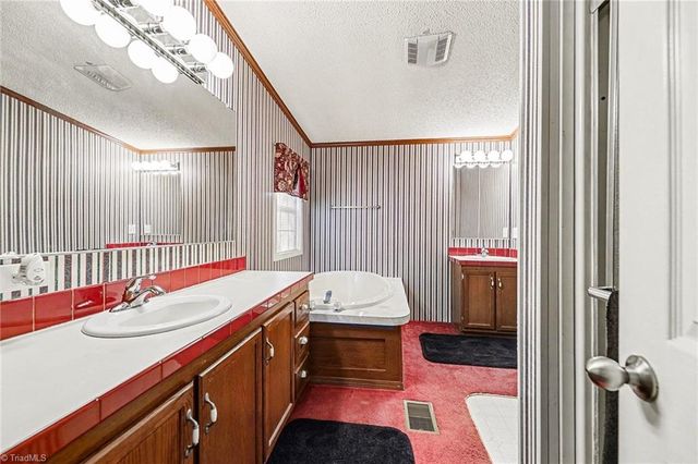 1115 Cross Creek Drive, Walnut Cove, NC 27052