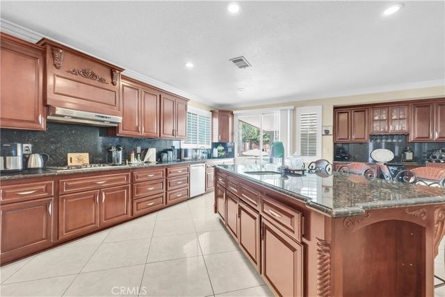19246 Sterling Hill, Perris, CA 92570