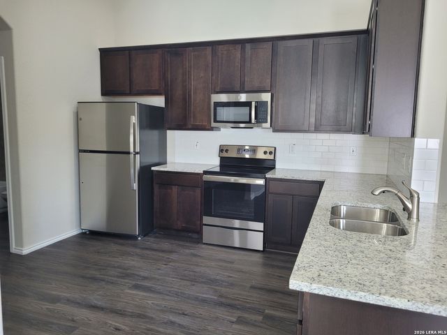 9224 CANYON BND, Converse, TX 78109