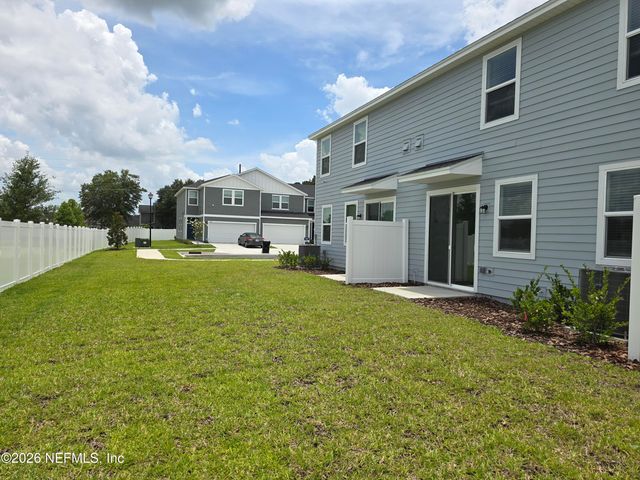 823 IKEN Street, Middleburg, FL 32068