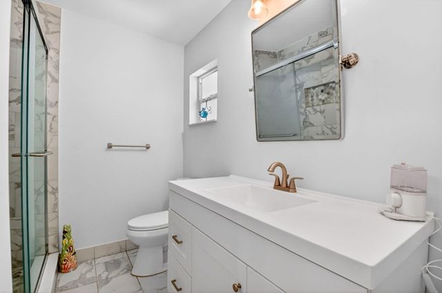 118 SW 9th Street, Boynton Beach, FL 33426