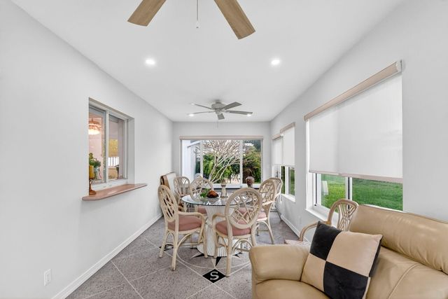 118 SW 9th Street, Boynton Beach, FL 33426