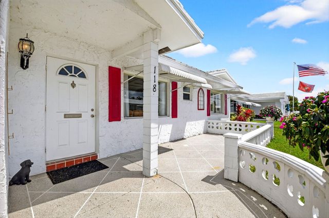 118 SW 9th Street, Boynton Beach, FL 33426