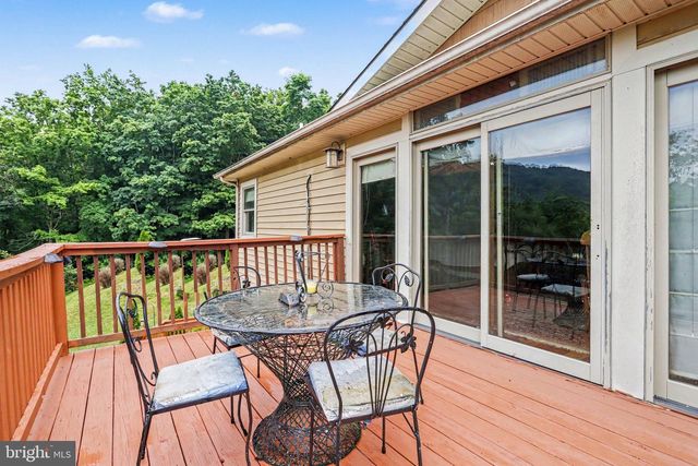 26 LAKESIDE TRL, Fairfield, PA 17320