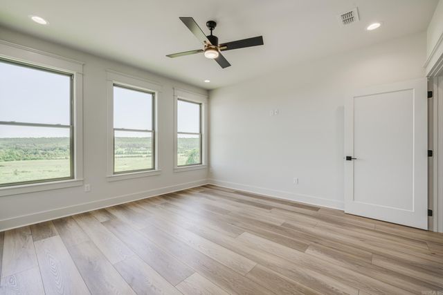 272 Castleberry Road, Greenbrier, AR 72058