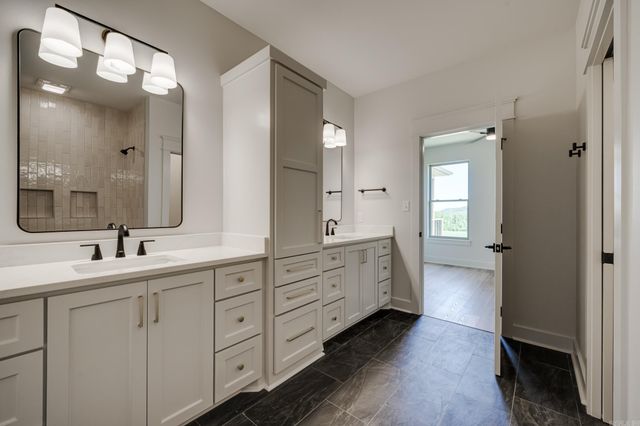 272 Castleberry Road, Greenbrier, AR 72058