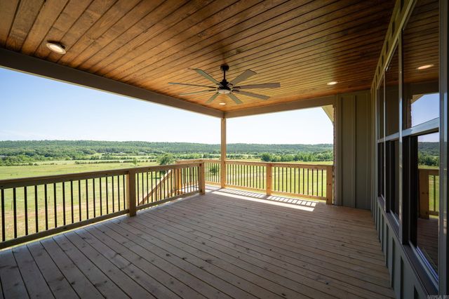 272 Castleberry Road, Greenbrier, AR 72058