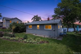 5854 Bullard Road, Hartland Township, MI 48430