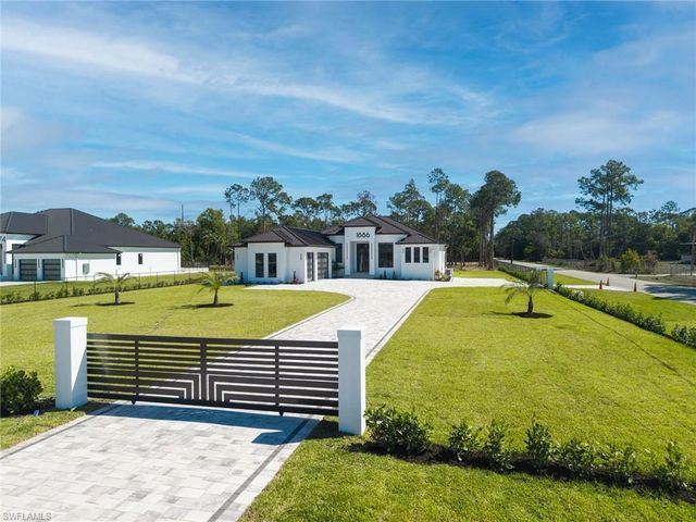 1886 39th ST SW, Naples, FL 34117