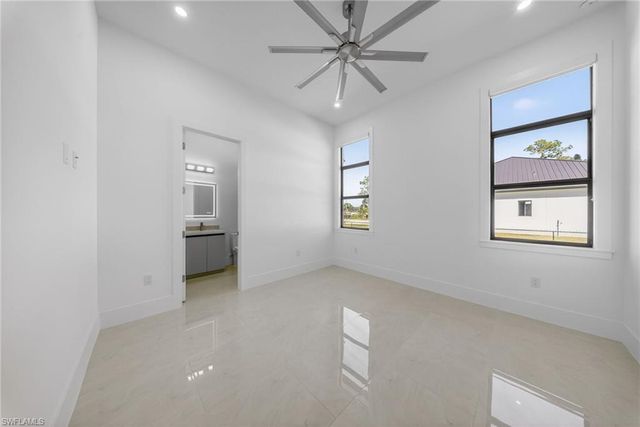 1886 39th ST SW, Naples, FL 34117