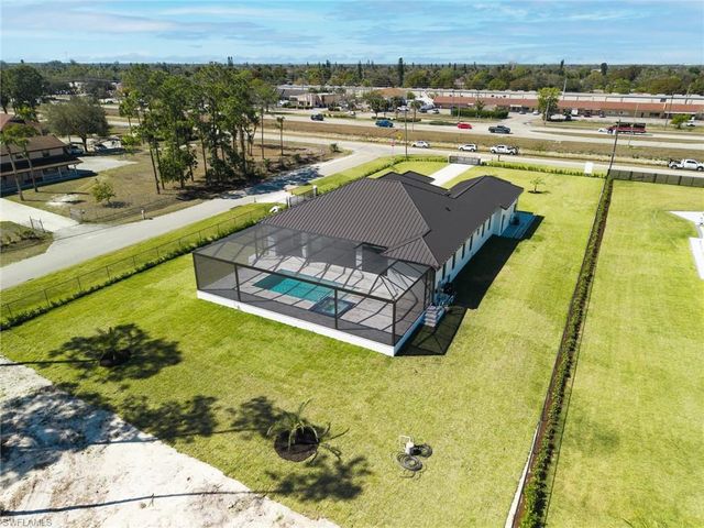 1886 39th ST SW, Naples, FL 34117