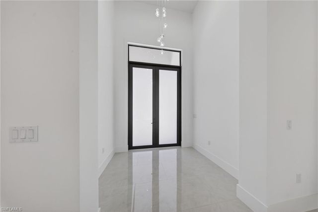 1886 39th ST SW, Naples, FL 34117