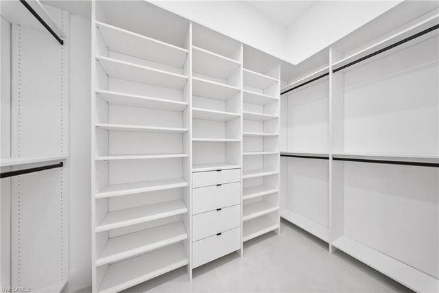 1886 39th ST SW, Naples, FL 34117