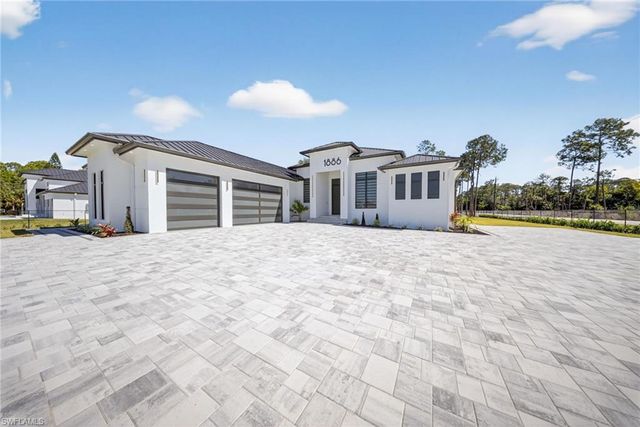 1886 39th ST SW, Naples, FL 34117