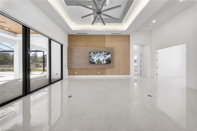 1886 39th ST SW, Naples, FL 34117