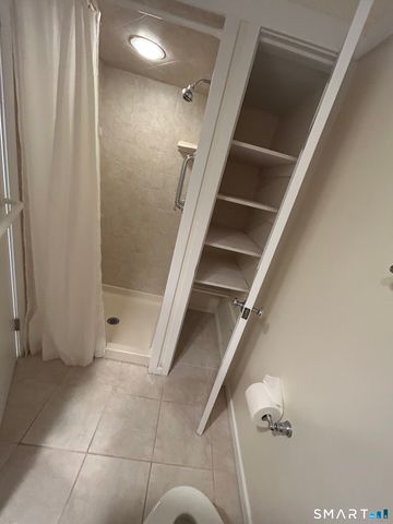 419 Heritage Village B, Southbury, CT 06488