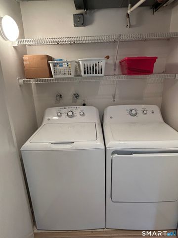 419 Heritage Village B, Southbury, CT 06488