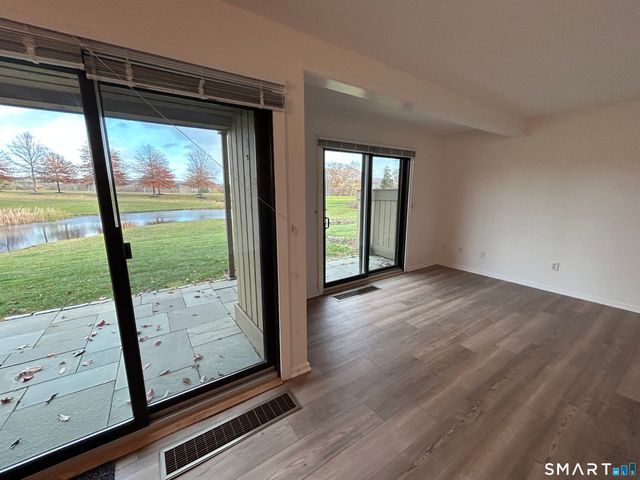 419 Heritage Village B, Southbury, CT 06488