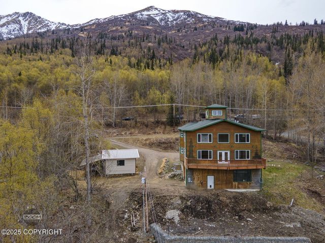18699 Stonehill Drive, Eagle River, AK 99577