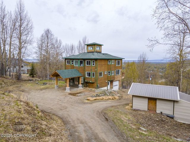 18699 Stonehill Drive, Eagle River, AK 99577