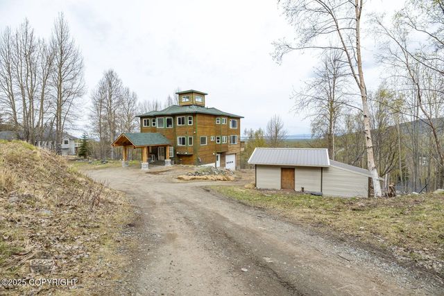 18699 Stonehill Drive, Eagle River, AK 99577