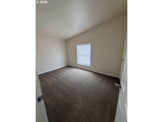 29720 Jeans Rd 24, Veneta, OR 97487