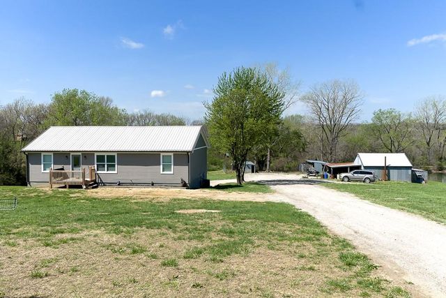 29535 195th Street, Leavenworth, KS 66048