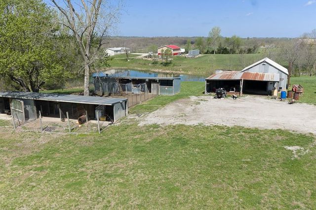 29535 195th Street, Leavenworth, KS 66048