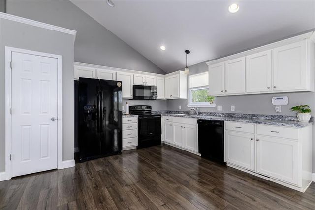 29535 195th Street, Leavenworth, KS 66048