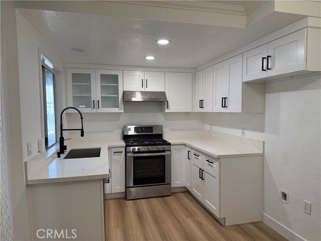 8172 Larson 2, Garden Grove, CA 92844