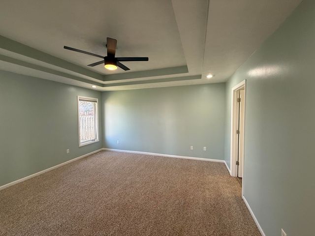 4566 S Park Avenue, Springfield, MO 65810