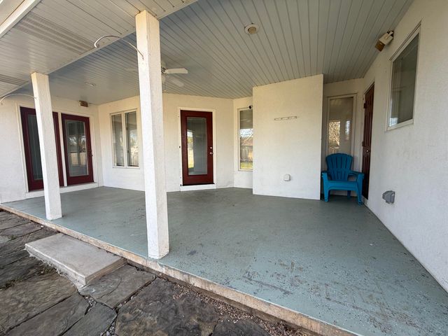 4566 S Park Avenue, Springfield, MO 65810