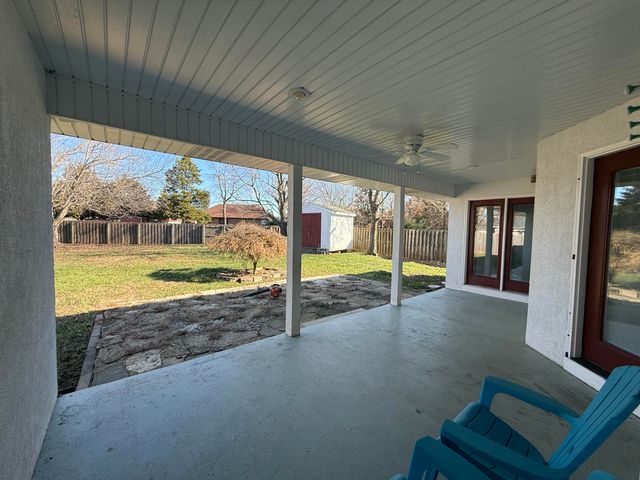 4566 S Park Avenue, Springfield, MO 65810