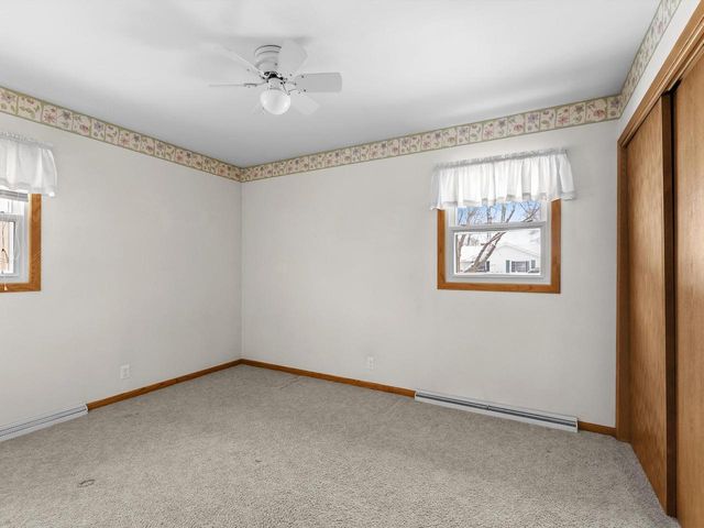 2136 Richmond AVENUE, Manitowoc, WI 54220