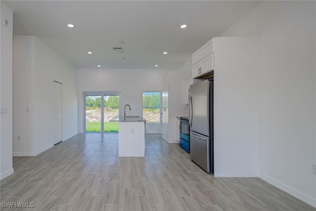2620 57th ST W, Lehigh Acres, FL 33971