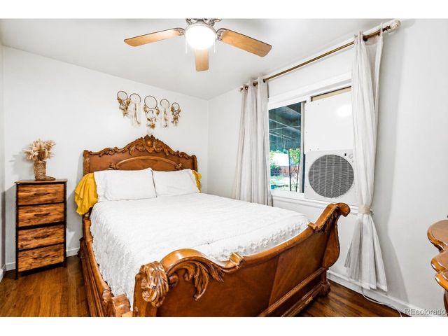 931 S Canosa Ct, Denver, CO 80219