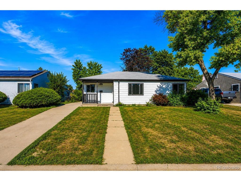 931 S Canosa Ct, Denver, CO 80219