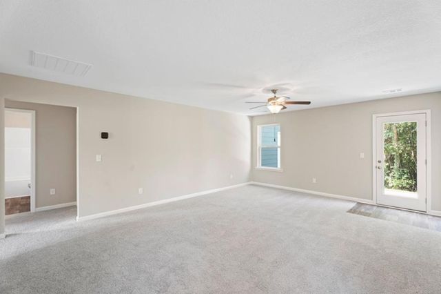 4 Summertide Drive, Phenix City, AL 36869